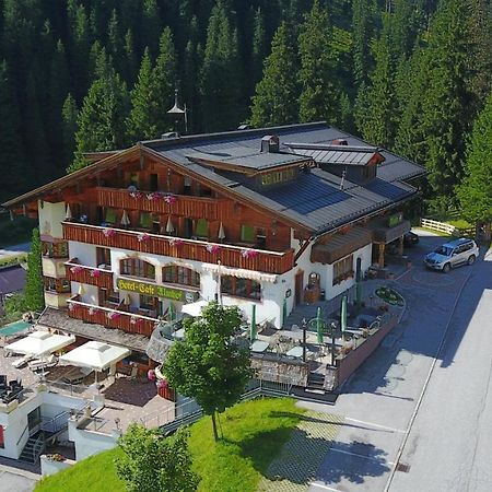 Hotel Almhof Hochfugen Kültér fotó