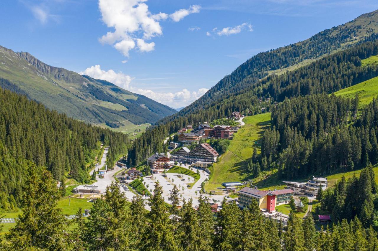 Hotel Almhof Hochfugen Kültér fotó