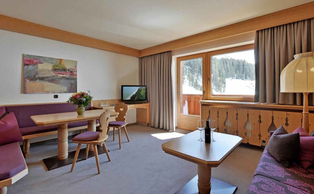 Hotel Almhof Hochfugen Kültér fotó